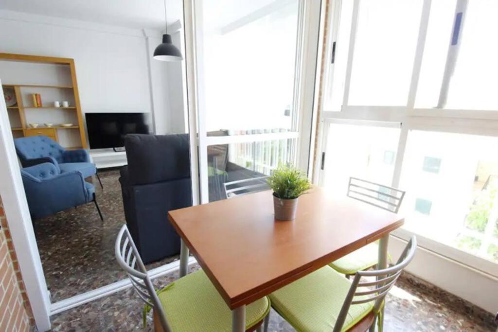 Playa Malvarrosa House Валенсия Екстериор снимка