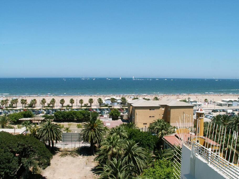 Playa Malvarrosa House Валенсия Екстериор снимка