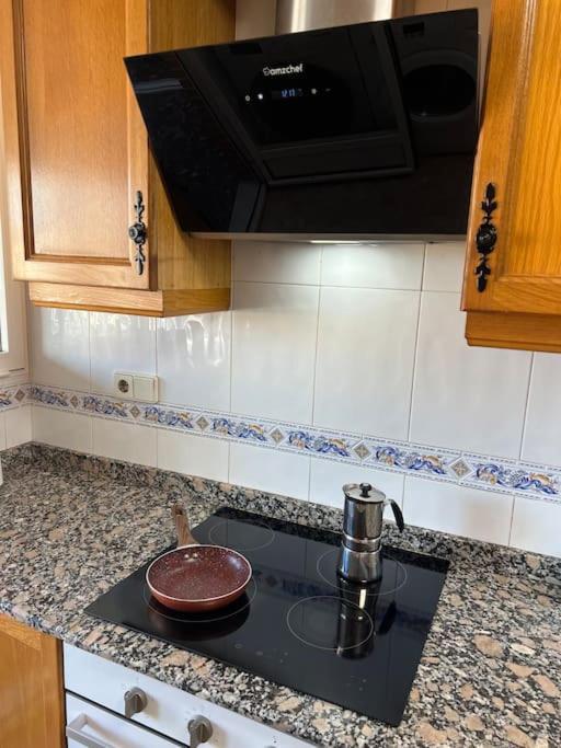 Playa Malvarrosa House Валенсия Екстериор снимка